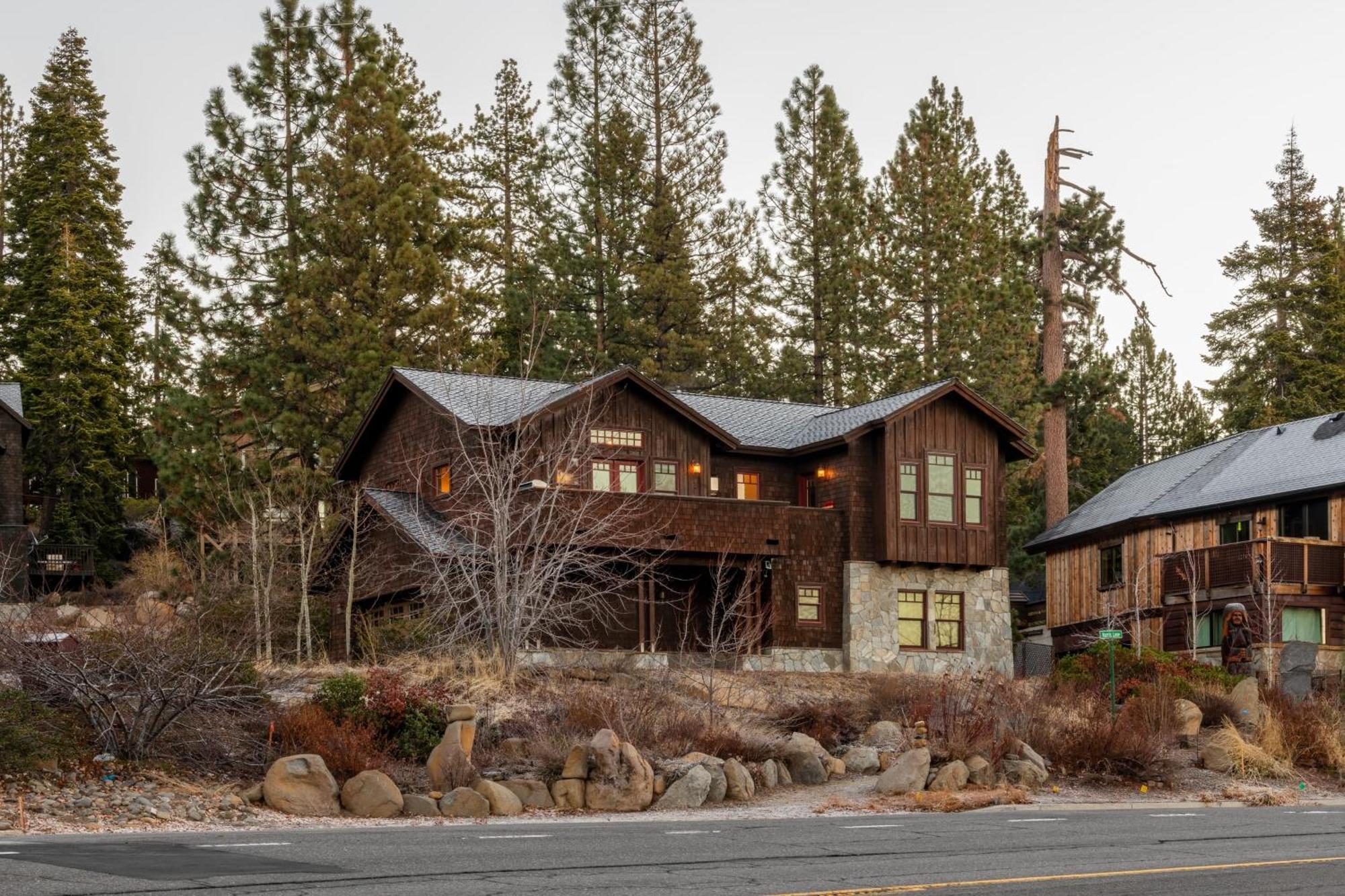 Atkinson By Avantstay Lake Front Home W Stunning Views In Тахо-Виста Экстерьер фото